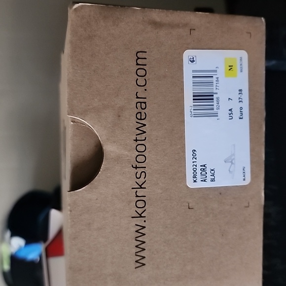 Korks Sandals - Picture 3 of 4